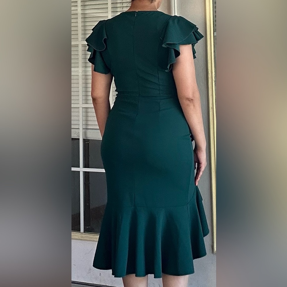 Cocktail, formal dress size medium - Picture 17 of 17